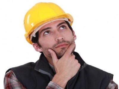 montagnik stel Монтажник задумался